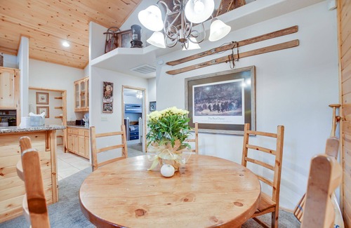 Big Bear Lake Cabina | Nuevo Log Style Cabin Moonridge, 3bd, 3ba, Sleeps 10, Walk To Slopes, Ntl. Bosque
