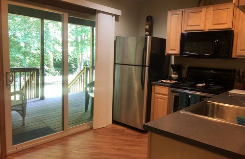 Sciota Casa | Chalets de 3 dormitorios que admiten perros con patio privado cercado 10 MI para esquiar / caminar