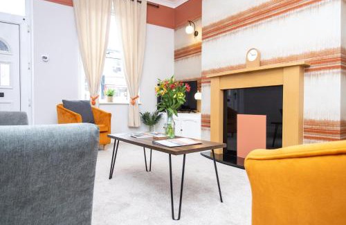 Carlisle Apartamento | Logan House, Modern and Spacious Townhouse close to City Centre