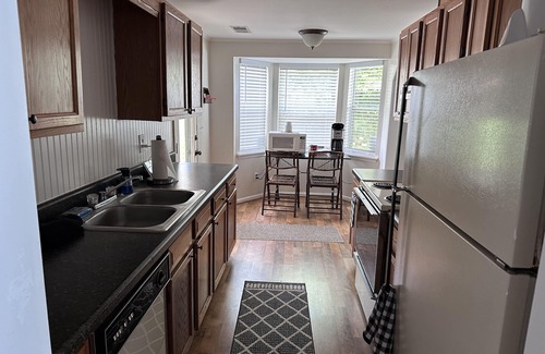 Talladega Casa | Logan Martin Lake- 3/2 waterfront home with breathtaking views and calm waters