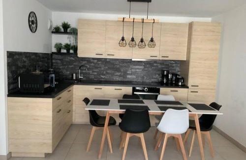 Aix-en-Provence Apartamento | Logement cosy climatisé avec parking