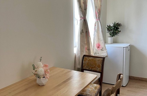 Stains Apartamento | Logement Cosy, Sécurisé Proche du Stade de France Baptisé :