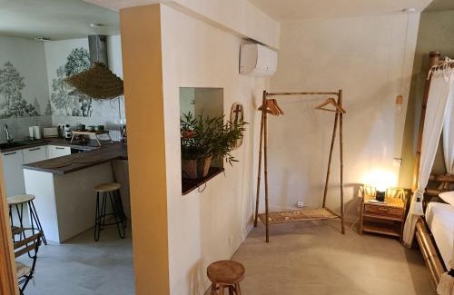 Cour-Cheverny Apartamento | Logement entier - Chambre bali - sdb - cuisine