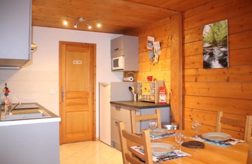 Thones Apartamento | logement entre lac et montagnes