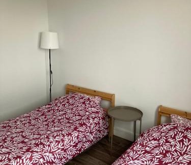 Pantin Apartamento | Logement spacieux à 15min de Paris - Free parking - Free wifi