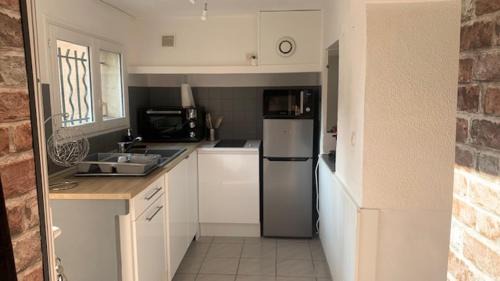 Vedene Apartamento | Logement sur pte cour, rez de chaussée, WIFI, CLIM