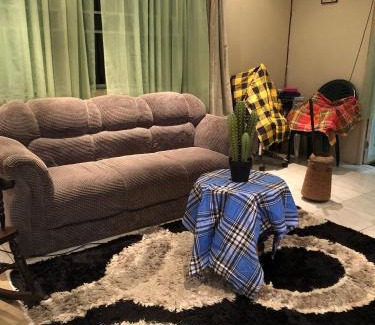 Paramaribo Casa | Logerthine Cambridge Suriname