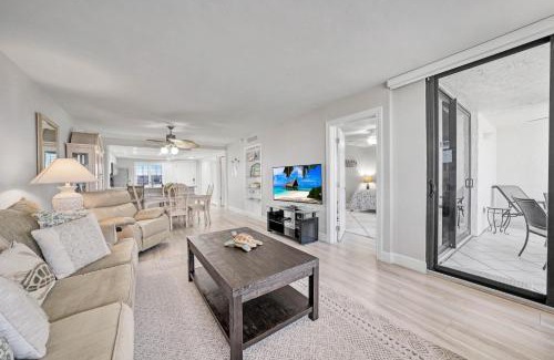 Sanibel Casa | Loggerhead Cay #434