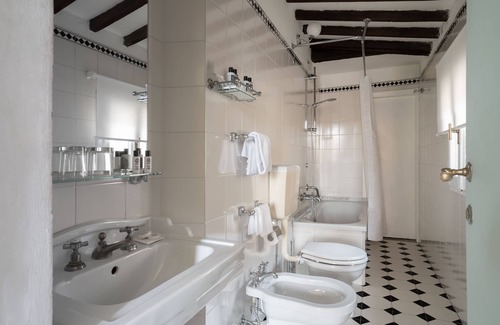 Santissima Annunziata Hotel | Loggiato dei Serviti