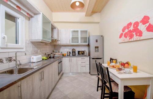 Longos Apartamento | Loggos Panoramic Views Electra by Konnect