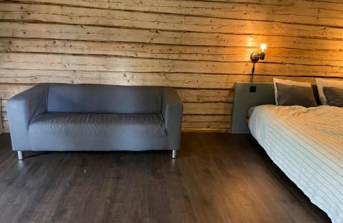Viljandi County Apartamento | Loghouse by the lake