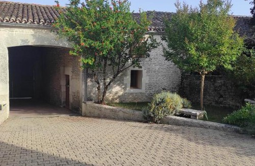 Asnieres-sur-Nouere Casa | Logis de l'Olivier