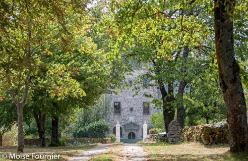 La Chapelle Bertrand Cama Y Desayuno | Logis de La Roulière