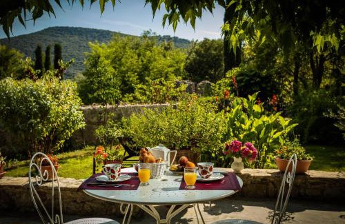 Sauve Cama Y Desayuno | Logis des Magnans - le Murier -