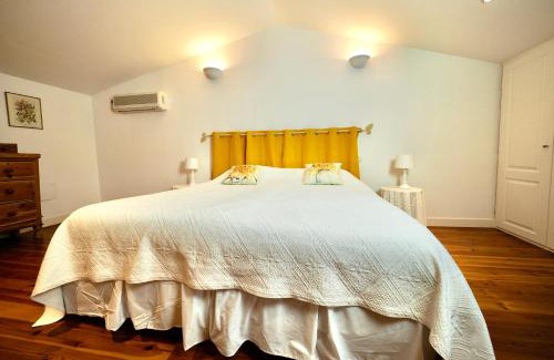 Criteuil-la-Magdeleine Cama Y Desayuno | Logis du paradis