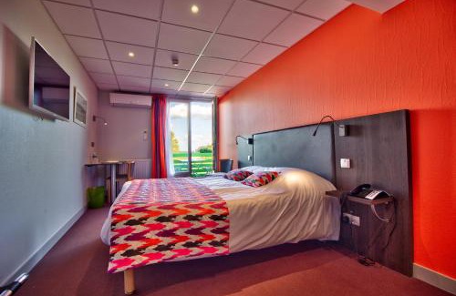 Paroisse Notre-Dame des Jolis Monts Hotel | Logis Hôtel Restaurant Le Chalet du Mont Roland