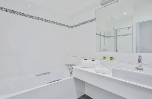 Chamalieres Hotel | Logis Hôtel Royal Saint Mart