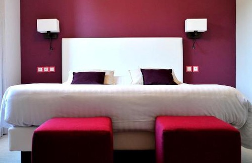 Saint-Pey-de-Castets Hotel | Logis- Hôtel Spa Restaurant l'Epicurial