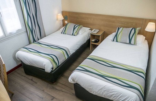 Uzes Hotel | Logis Hotel Uzes Pont du Gard