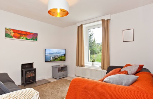 Kendal Casa | Logwood House, entorno ribereño en el calor del Distrito de los Lagos