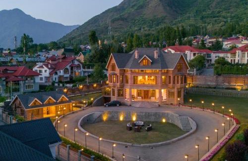 Srinagar Casa | Lohono Stays Villa Noor