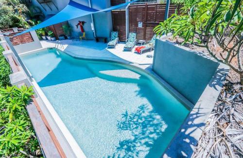 Agnes Water Apartamento | Loka Santi Penthouse 14 - Luxury Beachfront Escape with Sea View, Heated Pool, Steps from Main Beach