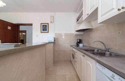 Municipality of Trogir Apartamento | LOLA 1, cómodo apartamento de 2 dormitorios, a 100 m de la playa - admite mascotas