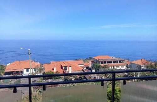 Ponta Delgada Villa | Lombada Villa Comfort