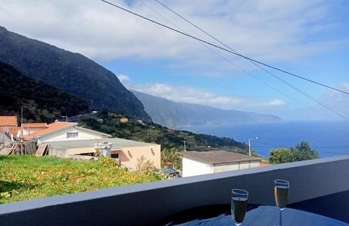 Ponta Delgada Villa | Lombada Villa Comfort