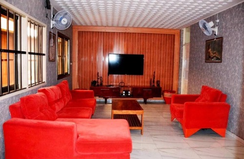 Lome Apartamento | Lome Bamboo Lodge