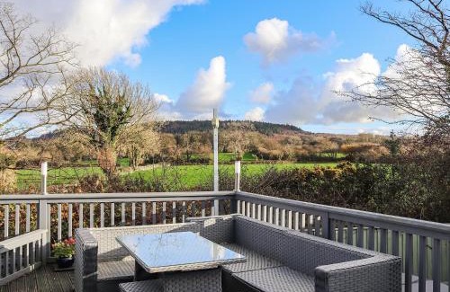 Pentraeth Casa | Lon Lwyd Isaf