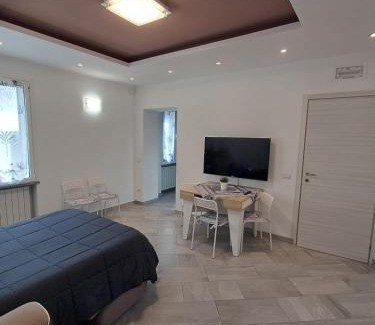 Lonate Ceppino Apartamento | LONATE SUITE