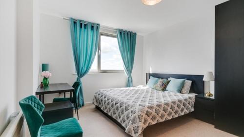 Shadwell Apartamento | London City View Apartment, short walk to Tower Bridge, Free Parking