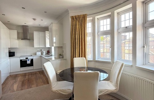 Edgware Apartamento | London Edgware Bright & Cosy, 2BR