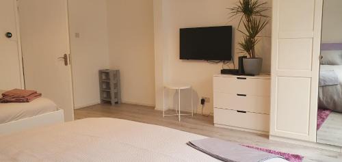 Mottingham and Chislehurst North Casa | LONDON EXPERIENCE
