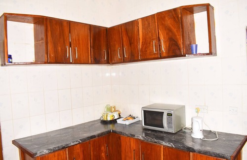 Brusubi Apartamento | london Innn 3