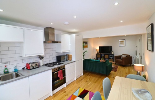 Pollards Hill Apartamento | London Mitcham Stunning Two Bedroom Apartment
