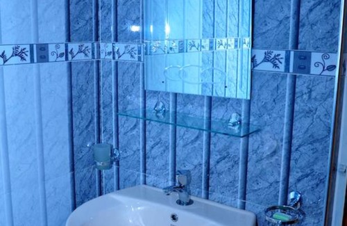 Anuradhapura Hotel | London Palace