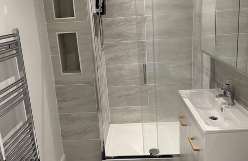 Alvaston Apartamento | London Road 2 bedrooms Flat free Wi-Fi, parking, washing machine