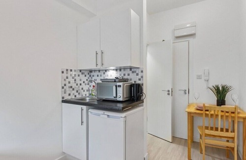 Dormers Wells Apartamento | London Studio 3 Short Stay
