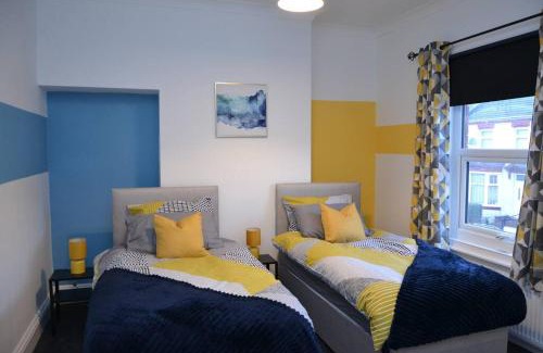 Stockton-on-Tees Casa | Londonderry - 3 BDR, Sleeps 6, Parking, WIFI, Stockton on Tees city centre
