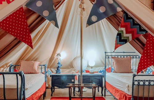 Warrenton Hotel | Lone Star Glamp Inn