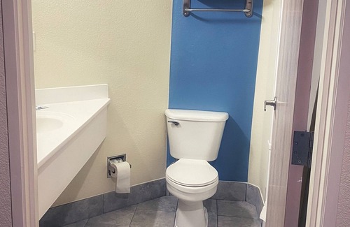 Decatur Hotel | Lone Star Inn