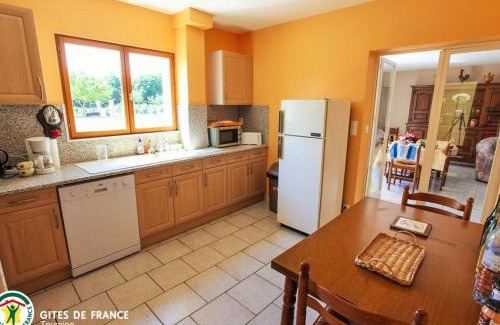 Saint-Laurent-de-Lin Casa | Longère authentique avec jardin privé, près des Châteaux de la Loire, idéale pour familles et nature - FR-1-381-501