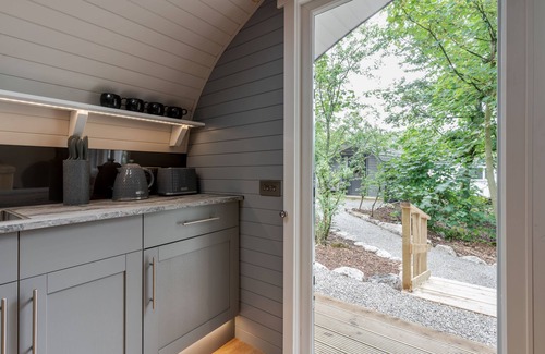 Skipton Cabina | Long Ashes - Tether - a long ashes park that sleeps 2 guests in 1 bedroom