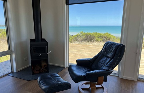 Waterhouse Casa | Long Beach Break Summ