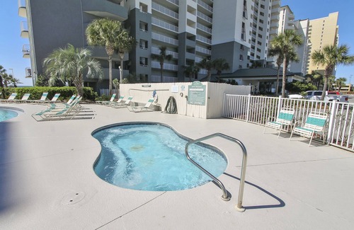 Long Beach Condominio | Long Beach by Book That Condo