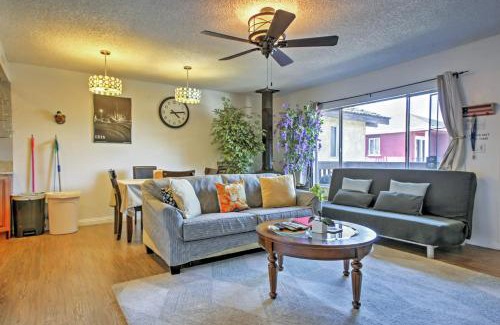 South Wrigley Apartamento | Long Beach Condo with Balcony about 2 Mi to Downtown!