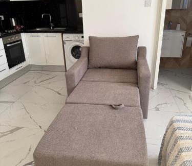 Aglantzia Apartamento | Long Beach'de Stüdyo Daire