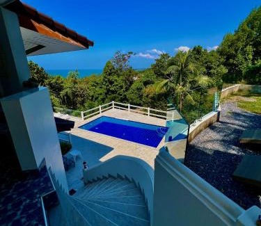 Ko Lanta Apartamento | Long Beach Oceanview IL Villas Koh Lanta